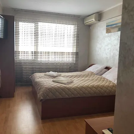 Семеен Хотел Тип Hotel 2*