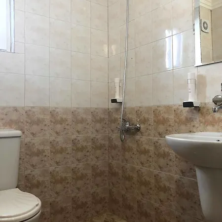 Семеен Хотел Тип Hotel 2*